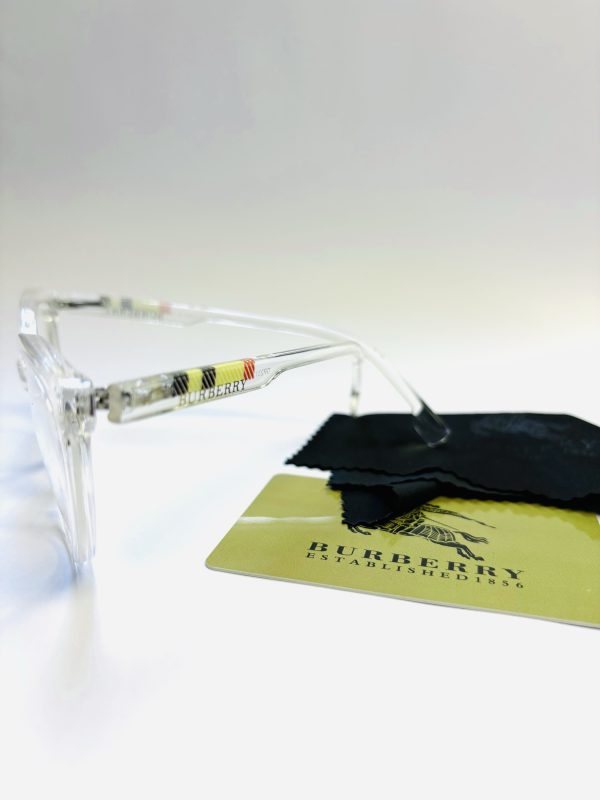 Burberry Clear